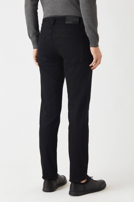 5 Cepli Siyah Denim Erkek Pantolon (1)