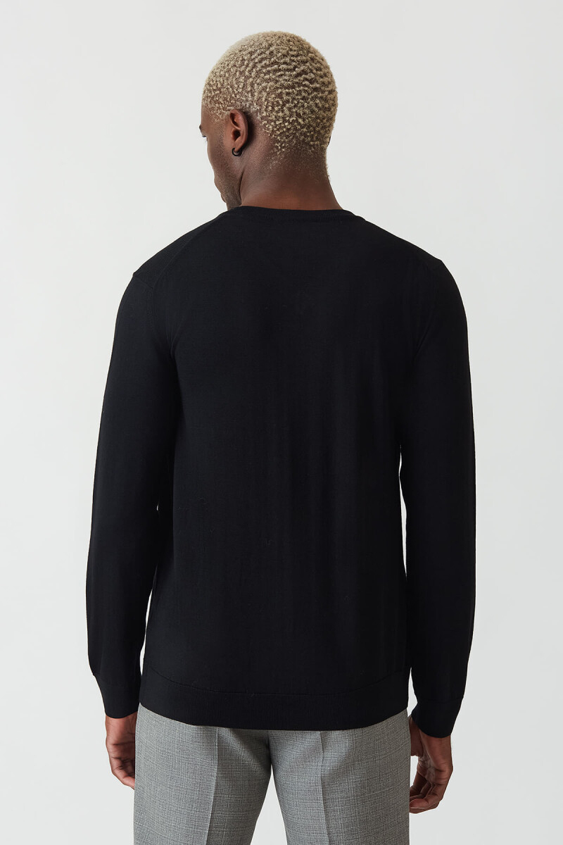 Basic V Yaka Yün Koyu Siyah Erkek Triko (1)