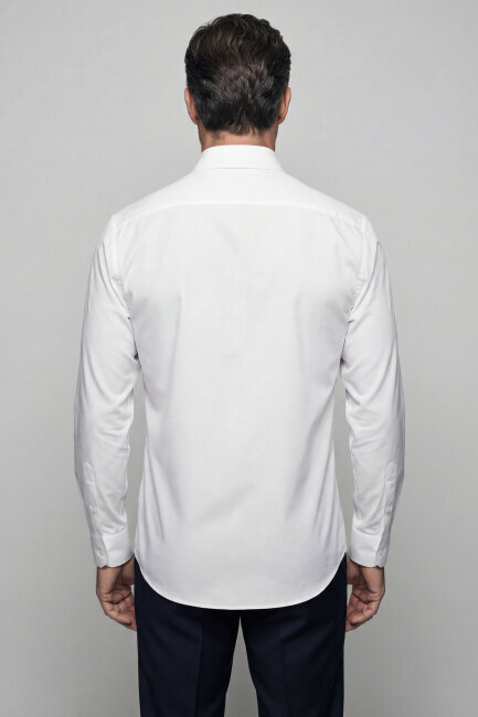 Beyaz Regular Fit Pamuk Klasik Yaka Cepsiz Erkek Gömlek   - 2