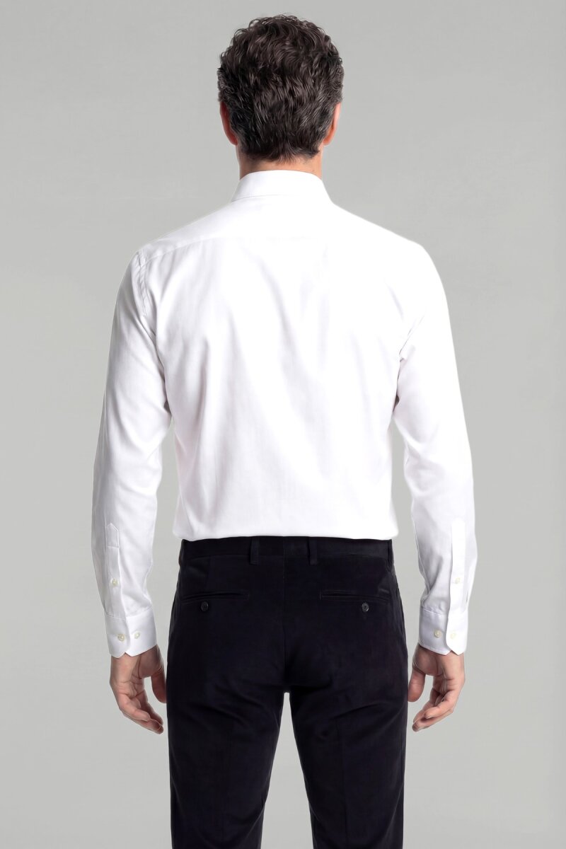 Beyaz Uzun Kol Klasik Yaka Örme Cepsiz Erkek Gömlek   - 2