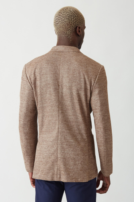 Erkek 2 Düğme Çift Yırtmaç Mono Yaka Ceket Bej (1)