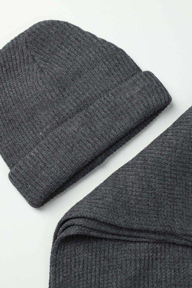 Erkek Antrasit Düz Bere Atkı Seti (1)