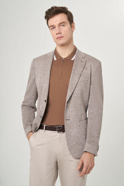 Erkek Bej 2 Düğmeli Çift Yırtmaçlı Mono Yaka Ceket