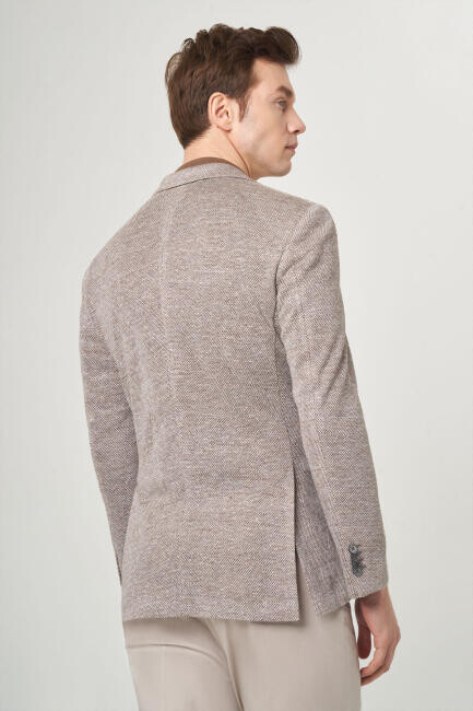 Erkek Bej 2 Düğmeli Çift Yırtmaçlı Mono Yaka Ceket (1)