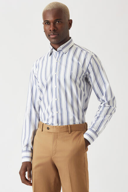 Erkek Lacivert Regular Fit Düğmeli Yaka Spor Gömlek