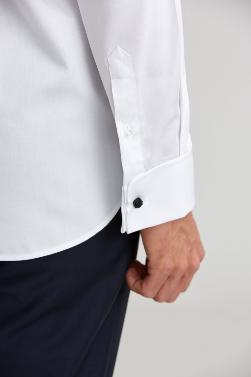 Erkek Regular Fit Klasik Yaka Duble Manşet Cepsiz Beyaz Gömlek - 3