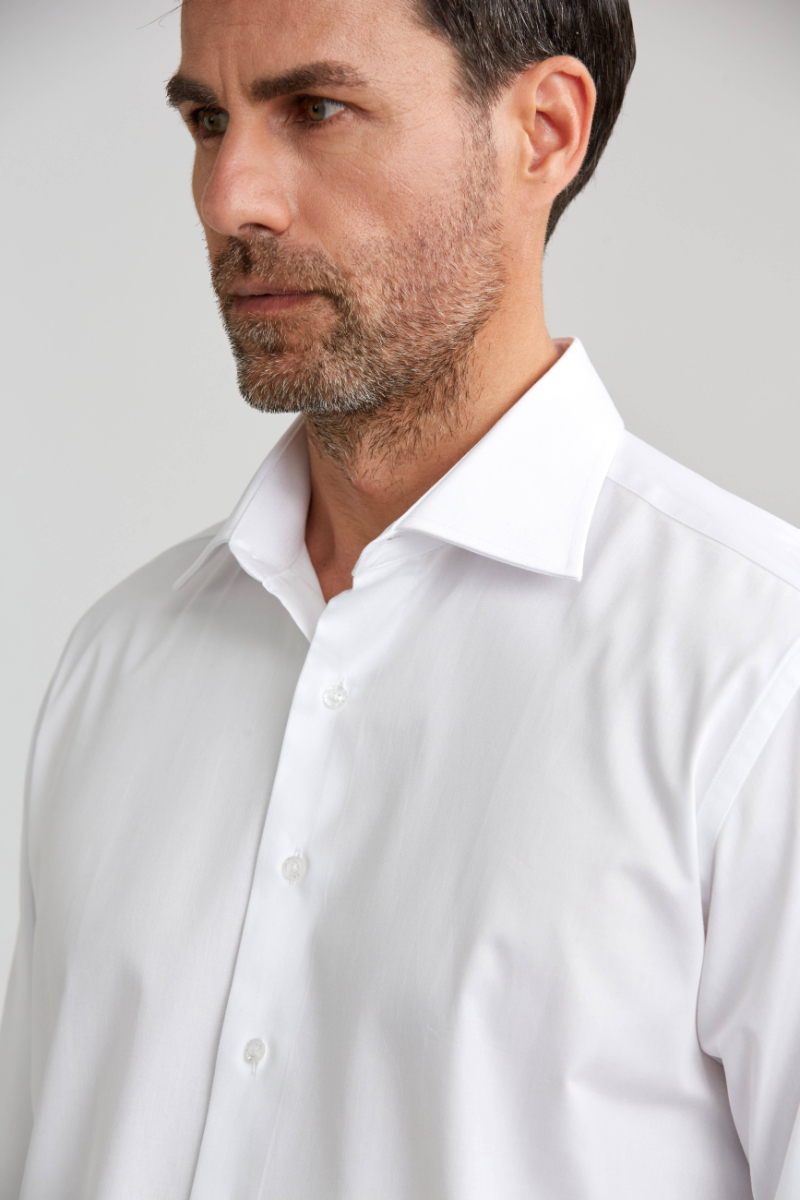 Erkek Regular Fit Klasik Yaka Duble Manşet Cepsiz Beyaz Gömlek - 4