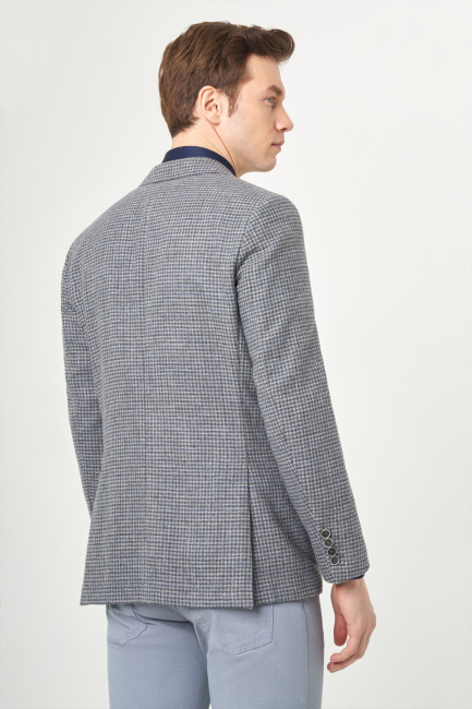 Erkek Regular Fit Mono Yaka 2 Düğmeli Çift Yırtmaçlı Ceket Gri (1)