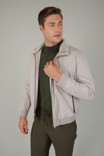 Erkek Yakası Kürklü Fermuarlı Bej Mont - 3