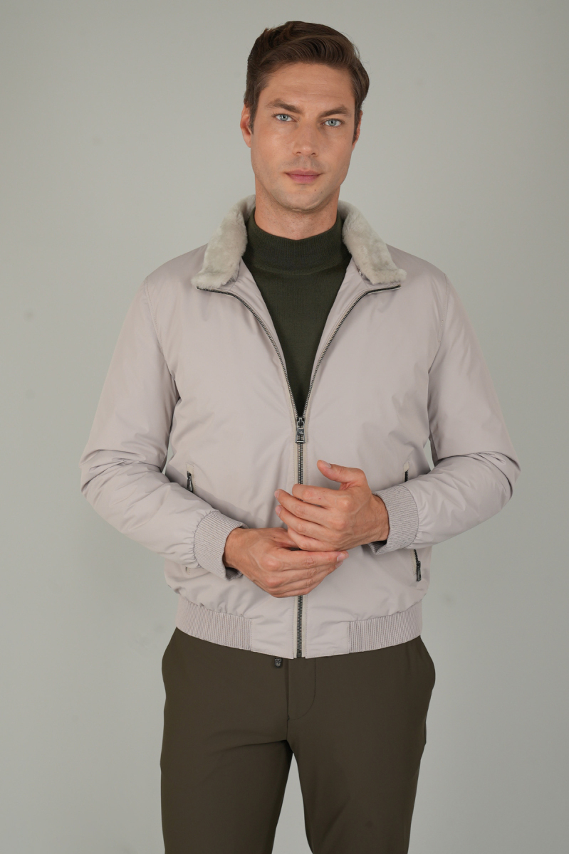 Erkek Yakası Kürklü Fermuarlı Bej Mont - 1