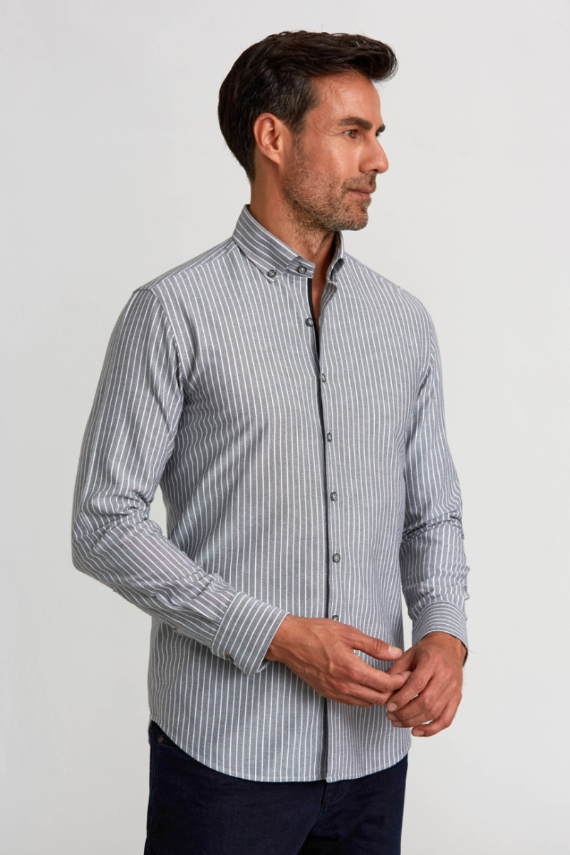 Modern Fit Düğmeli Yaka Çizgili Siyah Spor Erkek Gömlek - 5