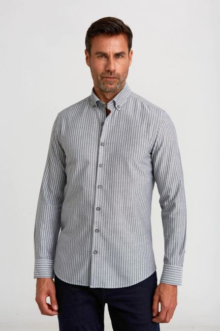 Modern Fit Düğmeli Yaka Çizgili Siyah Spor Erkek Gömlek