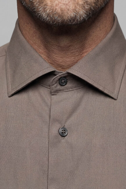 Modern Fit Klasik Yaka Açık Kahve Cepsiz Erkek Gömlek - 3