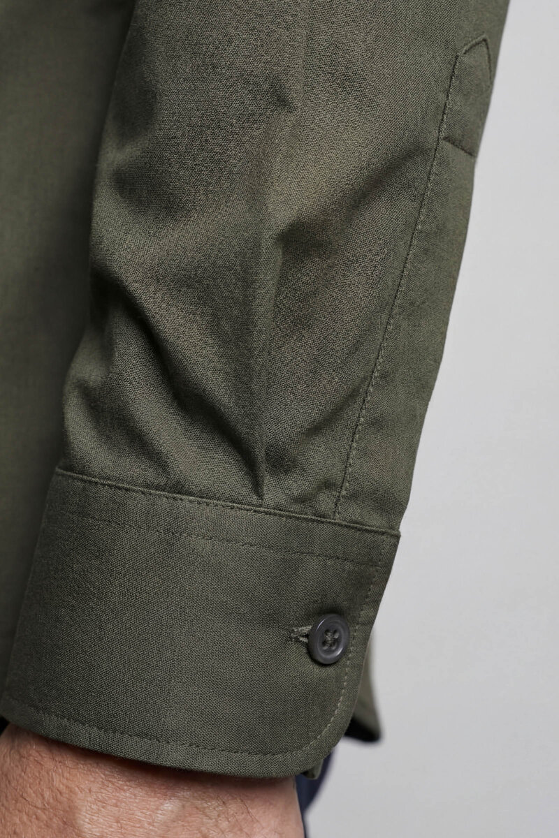 Modern Fit Klasik Yaka Haki Cepsiz Erkek Gömlek - 4