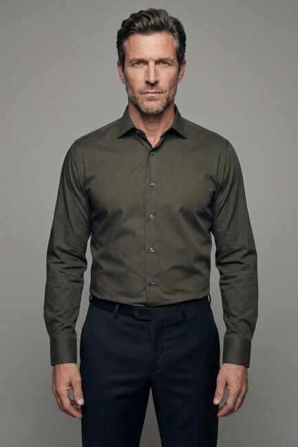 Modern Fit Klasik Yaka Haki Cepsiz Erkek Gömlek 