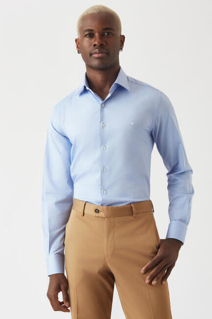 Modern Fit Koyu Mavi Klasik C Yaka Erkek Gömlek - 1