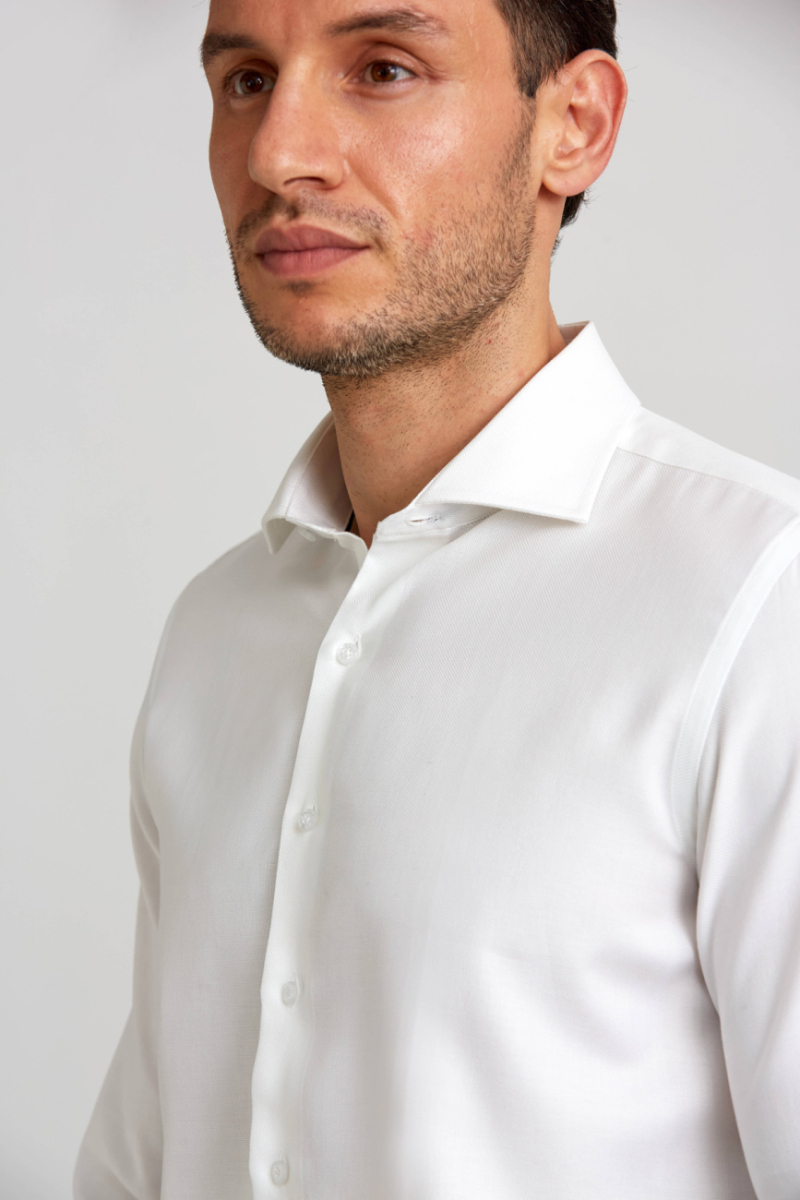 Modern Fit Yarım İtalyan Yaka Beyaz Klasik Erkek Gömlek - 5