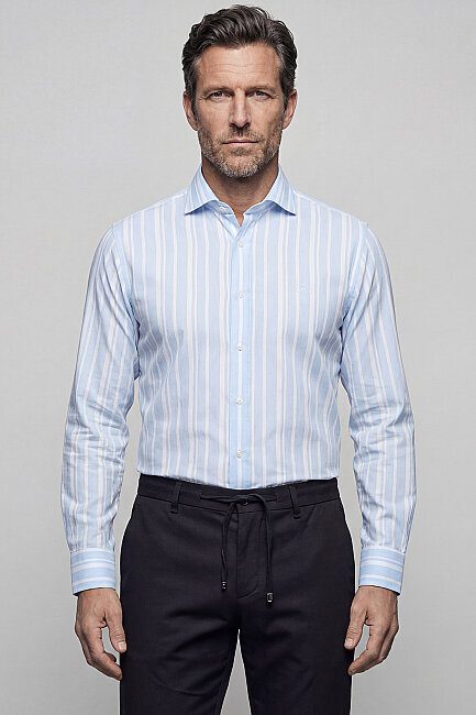 Regular Fit Alttan Britli Yaka Yazlık Çizgili Pamuk Mavi Erkek Gömlek - 1