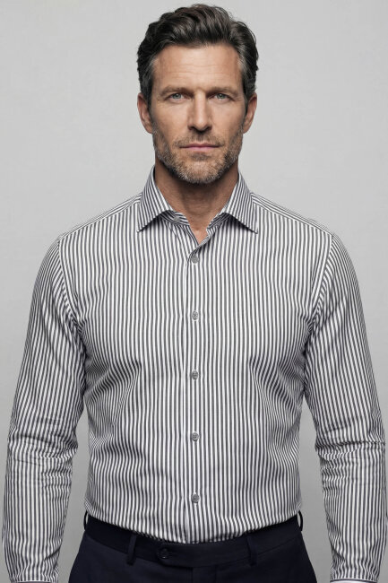 Regular Fit İtalyan Yaka Cepsiz Pamuk Yeşil Erkek Gömlek - 1