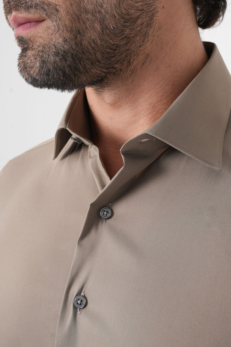 Regular Fit Klasik Yaka Cepsiz Açık Kahve Erkek Gömlek - 6