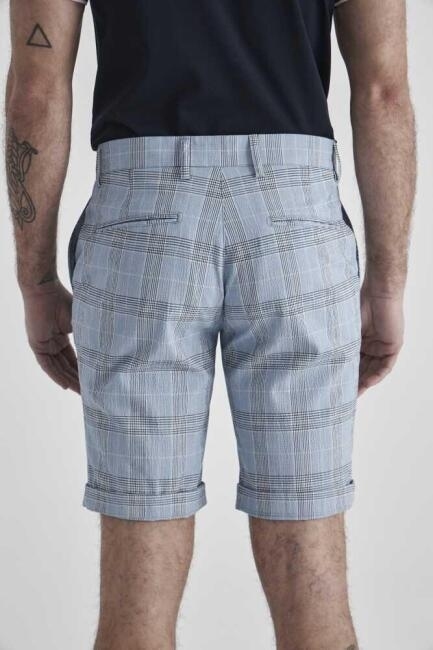 Regular Fit Mavi Ekoseli Bermuda Erkek Şort - 4