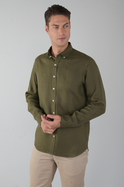 Regular Fit Paşa Yaka Cepsiz Sedef Düğmeli Haki Erkek Gömlek 