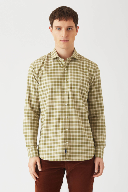 Regular Fit Yeşil Ram Yaka Spor Erkek Gömlek 