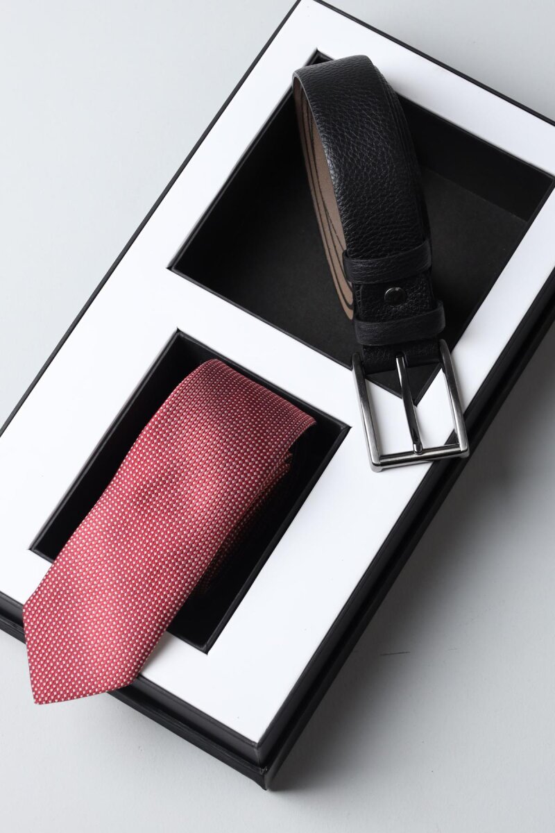Siyah Deri Kemer & Armürlü Kravat 2'li Erkek Hediye Seti - 1