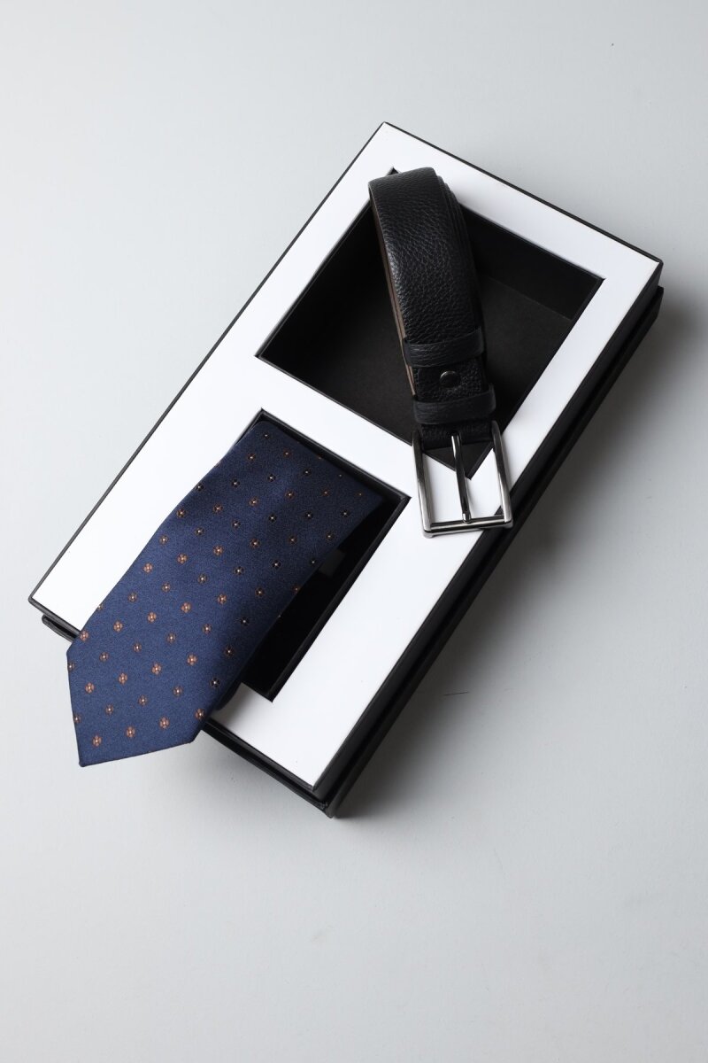 Siyah Deri Kemer & Lacivert Kravat 2'li Erkek Hediye Seti - 1