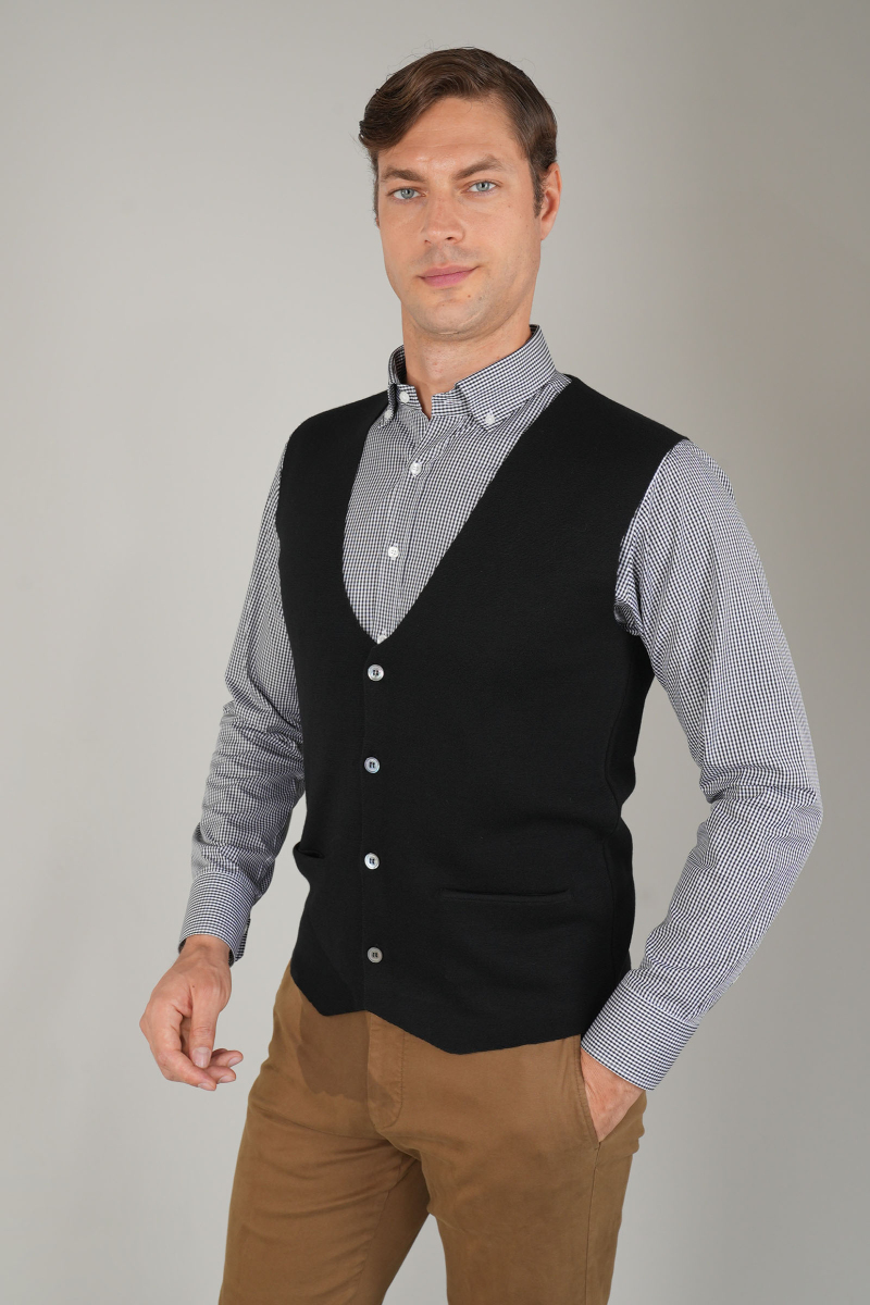 Siyah Düz Triko Yün Erkek Yelek