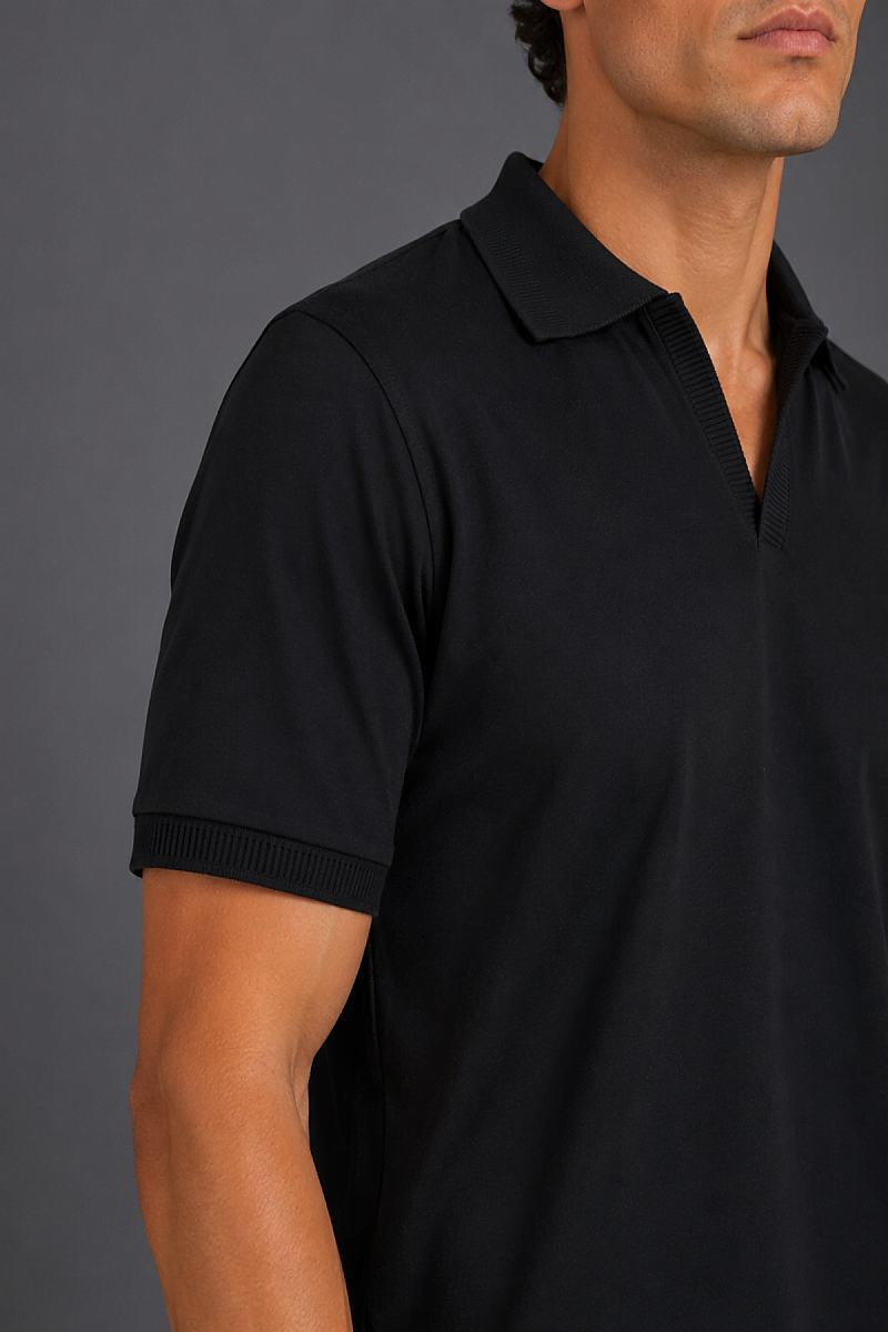 Si̇yah Jakarli Kaleci̇ Yaka T-shirt  - 4