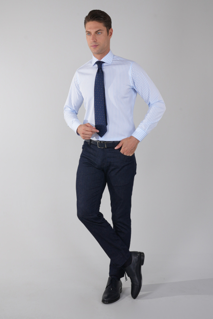 Uzun Kol İtalyan Yaka Cepsiz Mavi Pamuk Erkek Gömlek - 5