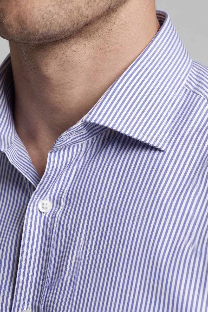 Regular Fit Uzun Kol D Yaka Cepsiz Pamuk Mavi Erkek Gömlek - 3