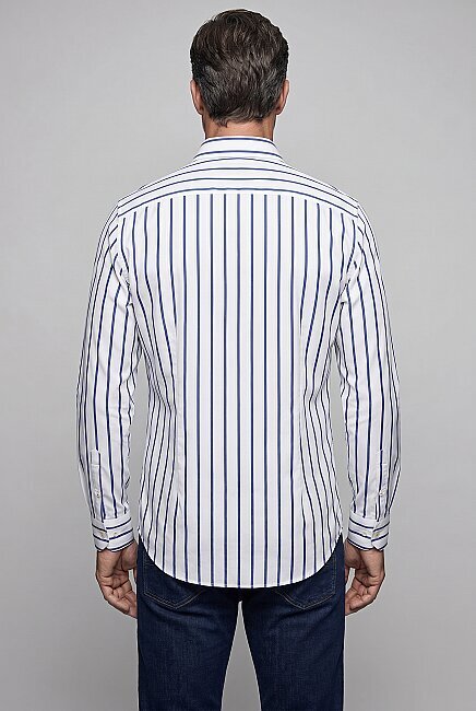 Lacivert Regular Fit Pamuk Cepsiz Uzun Yaka Gömlek (1)
