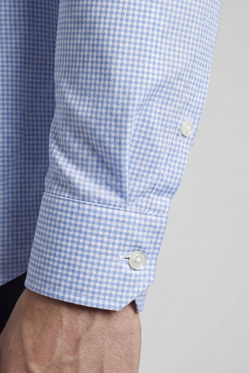 Regular Fit Uzun Kol Paşa Yaka Cepsiz Pamuk Mavi Erkek Gömlek - 4