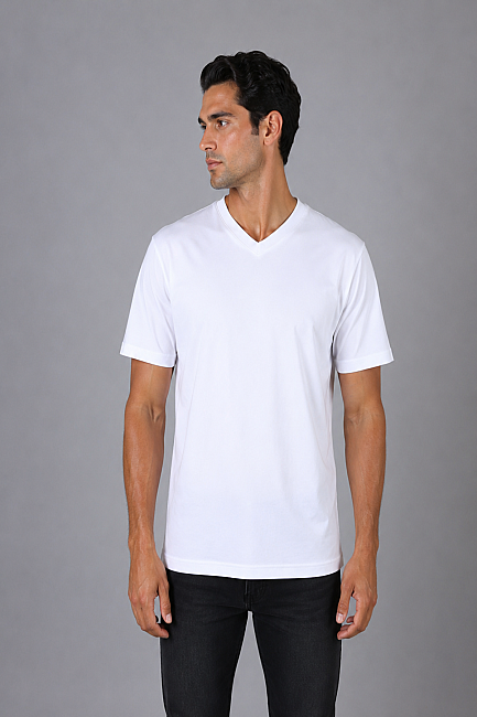 Beyaz V Yaka Basic T-shirt (0)